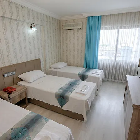 Ξενοδοχείο Cagdas Κουσάντασι