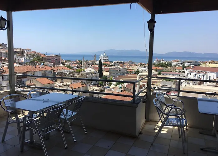 卡格达斯酒店 * 库萨达斯